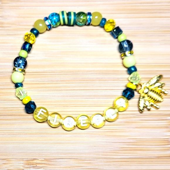 Sweet Nothings- Taylor Swift Friendship Bracelet - Picture 5 of 5